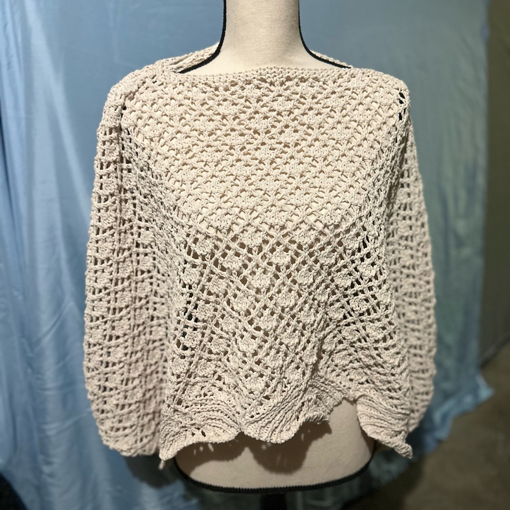 Jessica Simpson Cream Chunky Knit Shrug
